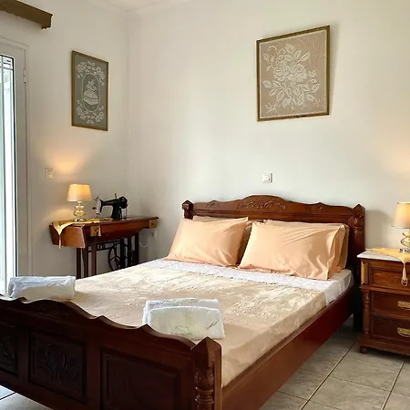 Serenity Spilia 1st Floor Willa *